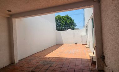 Casa en renta en camino real a cholula