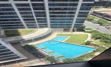 FOR LEASE 3BR IN UPTOWN RITZ RESIDENCE