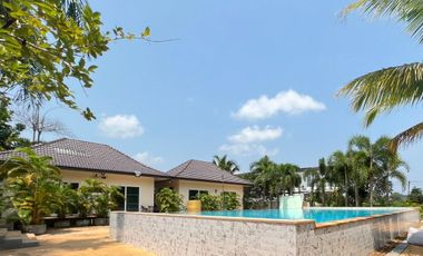 2 bedroom pool villa with a garden view for rent in Ao Nang, Krabi