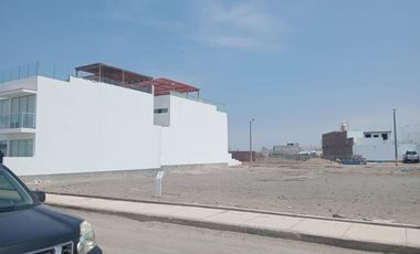 TERRENO EN CONDOMINIO PRIVADO EN CERRO AZUL