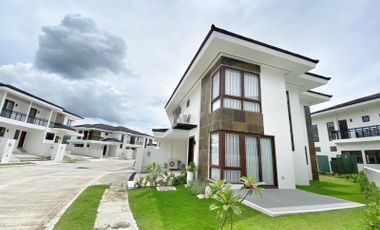 House for rent in Cebu City, Pristina North 3-br , Where luxury Redefined