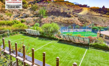 León Propiedades vende Gran casa de 2 pisos en sector Los Naranjos, Curacavi