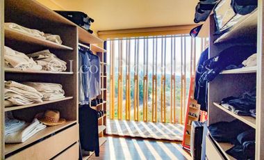 León Propiedades vende Gran casa de 2 pisos en sector Los Naranjos, Curacavi