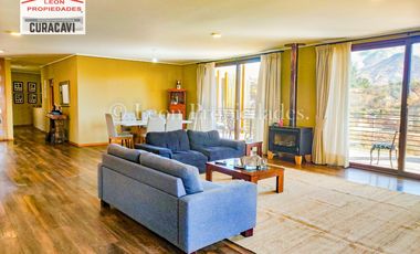 León Propiedades vende Gran casa de 2 pisos en sector Los Naranjos, Curacavi