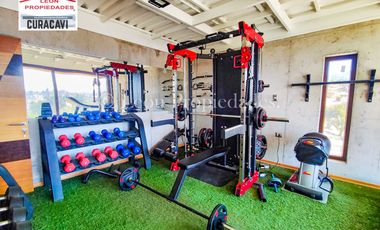 León Propiedades vende Gran casa de 2 pisos en sector Los Naranjos, Curacavi