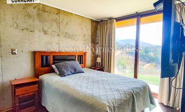 León Propiedades vende Gran casa de 2 pisos en sector Los Naranjos, Curacavi