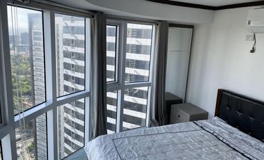 BGC The Fort Victoria - 2BR with parking Loft type