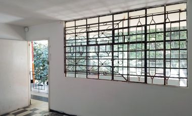 PR18719 Casa Comercial en arriendo en el sector Laureles