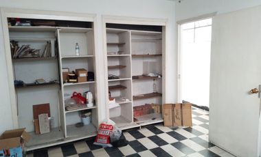 PR18719 Casa Comercial en arriendo en el sector Laureles