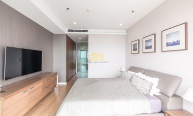 The River Condominium - Like New! Absolutely Stunning with Spectacular View, High Floor 2 Bed + Studio Condo for Sale or Rent!