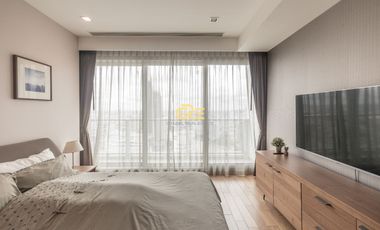 The River Condominium - Like New! Absolutely Stunning with Spectacular View, High Floor 2 Bed + Studio Condo for Sale or Rent!