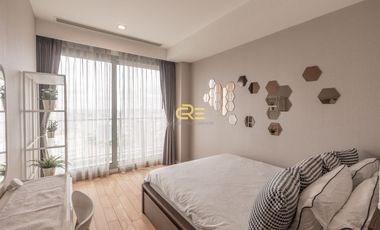 The River Condominium - Like New! Absolutely Stunning with Spectacular View, High Floor 2 Bed + Studio Condo for Sale or Rent!