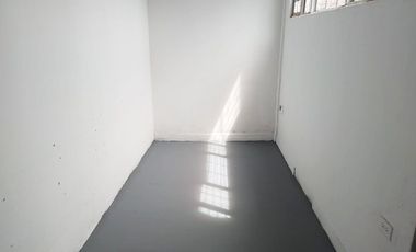 PR18793 Local en arriendo en el sector La Candelaria