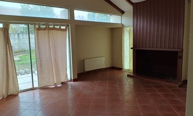 Arriendo Casa Central en Talca- A 741-1800GR-09.23