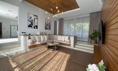 Elegance Villa for Sale in prime location of Chiangmai