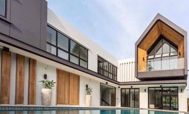 Elegance Villa for Sale in prime location of Chiangmai