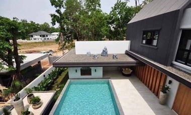 Elegance Villa for Sale in prime location of Chiangmai