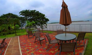 D172 - Venta Departamento en Torres del Río Samborondón