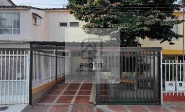 Venta de casa de dos pisos en el barrio la orquidea,ubicada en la calle 19 No34a-18,al oriente de la ciudad de neiva