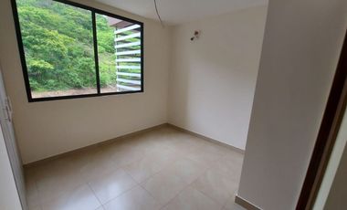 Via La Costa, Renta de Departamento de Estreno 3 Dorm.