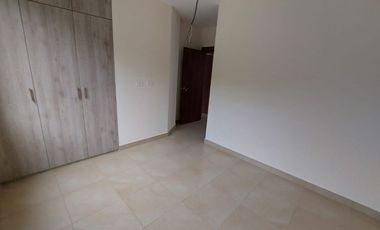 Via La Costa, Renta de Departamento de Estreno 3 Dorm.