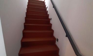 Dpto, duplex, estreno, 395 m2, zona Golf, S. Isidro, 3 dorms, 4 baños, 3 estac + dep.