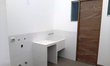 Dpto, duplex, estreno, 395 m2, zona Golf, S. Isidro, 3 dorms, 4 baños, 3 estac + dep.