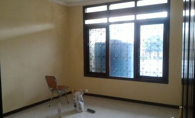 Rumah Dekat RSUD dr. Soetomo Surabaya di Mojoklanggru Kidul