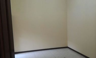 Rumah Dekat RSUD dr. Soetomo Surabaya di Mojoklanggru Kidul