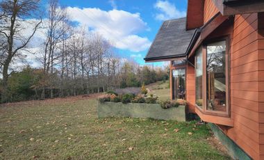 Venta de Parcela de 5600m2 con casa de 156m2 en Ñancul, a 8km de Villarrica