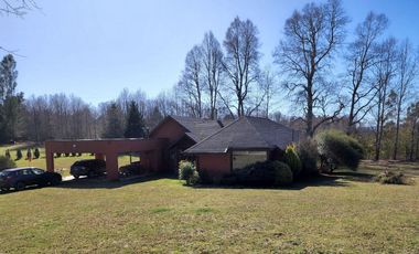 Venta de Parcela de 5600m2 con casa de 156m2 en Ñancul, a 8km de Villarrica