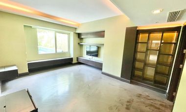 Hidalgo Place, Rockwell: Exclusive 2BR Garden Unit for Sale!