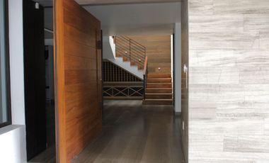 Casa en Fraccionamiento en Santa Fe, en VENTA