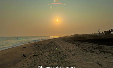 TERRENO A PIE EN PUERTO ESCONDIDO, EN PLAYA SANTA ELENA