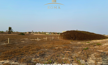 TERRENO A PIE EN PUERTO ESCONDIDO, EN PLAYA SANTA ELENA