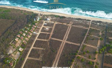 TERRENO A PIE EN PUERTO ESCONDIDO, EN PLAYA SANTA ELENA