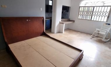 Suite Semiamoblada en Alquiler en Miraflores, 1 Habitación, 1 Baño, Incluye Servicios, Norte de Guayaquil.