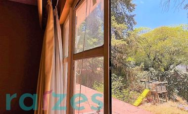 CASA EN VENTA EN LOMAS DE CHAPULTEPEC, lista para remodelar!