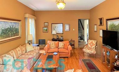 CASA EN VENTA EN LOMAS DE CHAPULTEPEC, lista para remodelar!