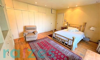 CASA EN VENTA EN LOMAS DE CHAPULTEPEC, lista para remodelar!