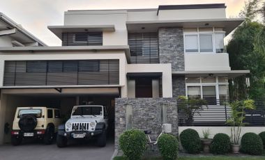 3 Storey Zen House with Roof-deck For Sale in Tahanan Village