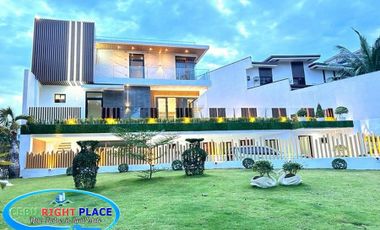 House and Lot For Sale in Vista Grande Talisay Cebu with Swimming Pool