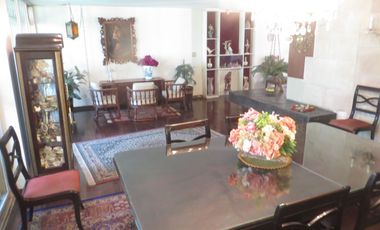 FRENTE A PARQUE (PARAM. 5 PISOS): AT 362 M2, AC 469 M2 5 HABIT, 4.5 $ 670,000