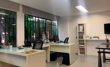 PR18425 Oficina en arriendo en el sector Villa Grande