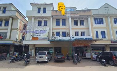 3.5-storey shophouse in Ring 1 position in the Tiban Impian Shopping Complex for Sale