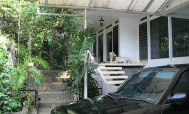 Rumah Komplek Simprug Garden, 600 M Ke Rs Pertamina Simprug