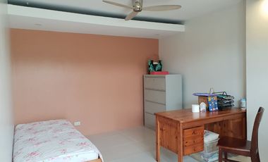 5 BEDROOM HOUSE WITH COVERED ROOF DECK FOR SALE AT METRO SOUTH EXECUTIVE VILLAGE, GEN. TRIAS, CAVITE