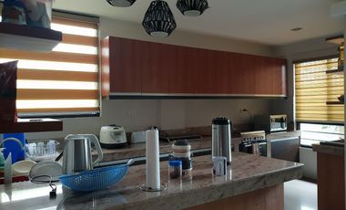 5 BEDROOM HOUSE WITH COVERED ROOF DECK FOR SALE AT METRO SOUTH EXECUTIVE VILLAGE, GEN. TRIAS, CAVITE