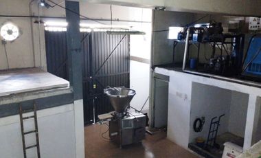 PR19076 Bodega en venta en Guayabal