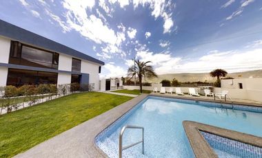CASA DE VENTA EN MITAD DEL MUNDO, NORTE DE QUITO